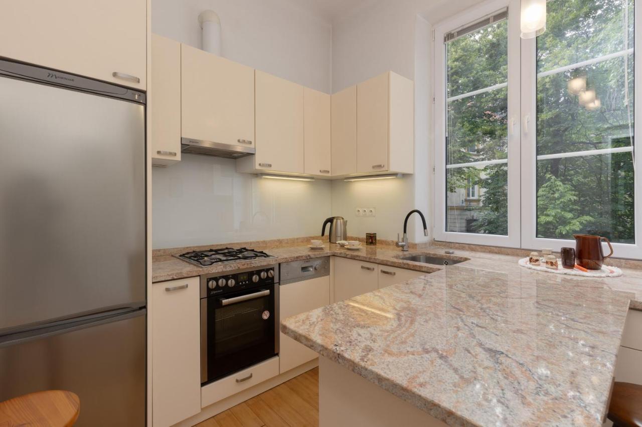 Warsaw New Town Square Apartment For 5 Guests By Noclegi Renters Zewnętrze zdjęcie